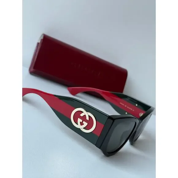 NEW Gucci GG2115S Black Thick Leg Striped Sunglasses $480 - Picture 3 of 7